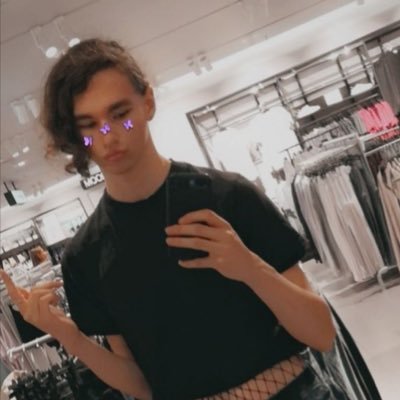 mtf | 15 | infj-p | ✨pan✨ | single :( | dms open !