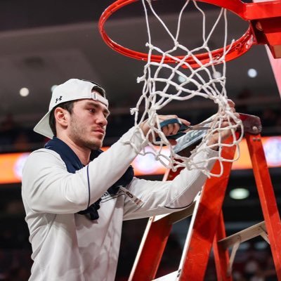 Austin Reynolds Profile