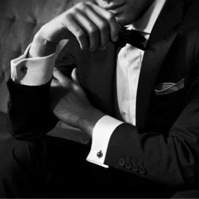 12atyu's profile picture. ماحب اللي عليه الناس ملتمه احب النادر اللي محدن حوله "