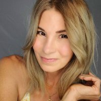 RobynnLin Fredericks (@robynnlin) 's Twitter Profile Photo