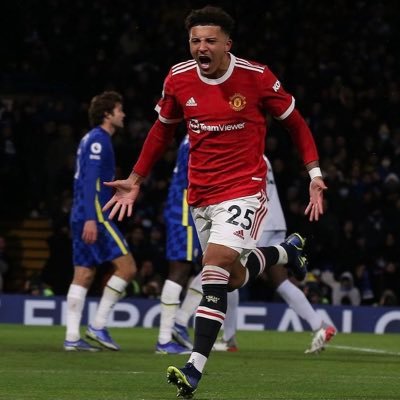 Left_side_half's profile picture. 高校1年生 サッカーのポジションは左サイドハーフです！ マンチェスターユナイテッドが好きです！ 横田未来ちゃんも大好きです！ウイイレやってます(*^^*) 目標フォロワー400人