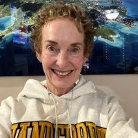 KarenRuns⚓️ (@karenruns) 's Twitter Profile