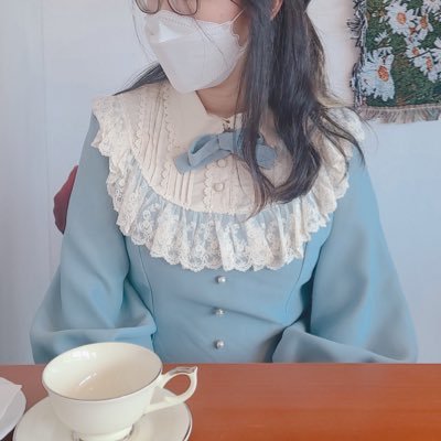 ASR_sth's profile picture. 20⬆️ 드림덕질 인덕질 로리타양복덕질하는 계정 옷덕질맨 60살에도 세일러 입을 예정 로리타글 옷덕질글 마음요정