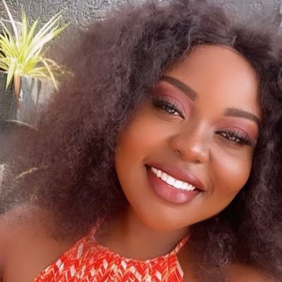 Oforiwa_Tee's profile picture. Be yourself 🌸💫