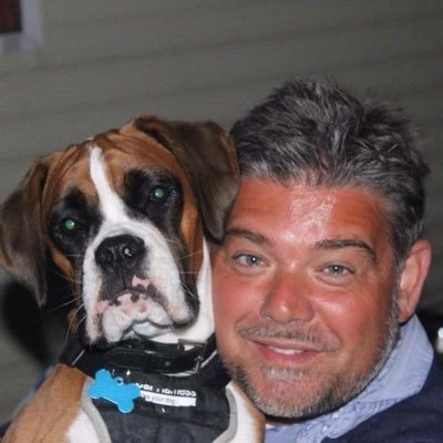 Lawyer, Dad, Geordie, Biker (BMW F700GS). Simmer. Love boxer dogs, fish & chips, touring, darts, Spain, Audi RS6. Searching for that one thing (Curly’s Law)