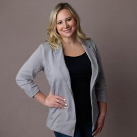 Amy Lau (@avalkavitch) 's Twitter Profile