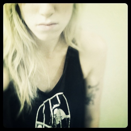 basementjam's profile picture. There is no aspect, no facet, no moment of life that can't be improved with pizza. -Daria