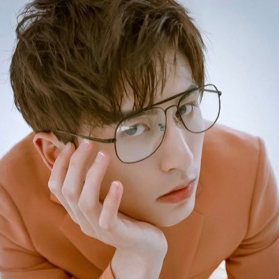 💛🇹🇭 🧡🍊love pope🍊🧡 #popezaap คือ หลัว 🧡/ 💙#จางเจ๋อฮั่น คือ ลูกซาย💙