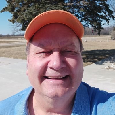 Voj_59's profile picture. Married, retired, and living life to the fullest! Biden = Virus 🏌🏻‍♂️⛳️