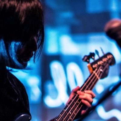 Cüll @Cull_JPNで作曲してます。主にベースを弾いてます。作曲やREC、MIXなどご依頼あれば承ります。青森県むつ市出身。ポストロックとシューゲイザーとカルピスが好きです。https://t.co/UxBIxqo7yP