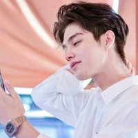 Fan_Girl (@mira2138) 's Twitter Profile