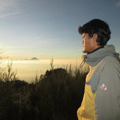 vickyputra_R's profile picture. Dari minus ke surplus, dari kecil ke besar, dari mimpi menjadi nyata. Tapi, ini dunia bukan surga.