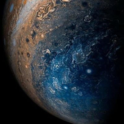 NaotoSeri's profile picture. I don't want to believe, I want to know                 
      Carl Sagan               
  🇫🇷🇩🇪