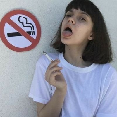 dmang600's profile picture. Coffe + Smoking = good