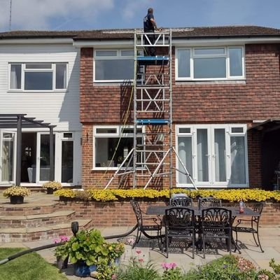 Pressure washing , Gutter Clearing, Roof Cleaning Call 07482110251 Tonbridge-Eastbourne areas