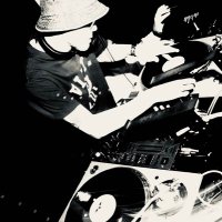 AUG(@DJ_AUG) 's Twitter Profile Photo