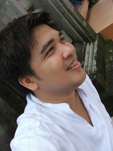 ewynk76's profile picture. 