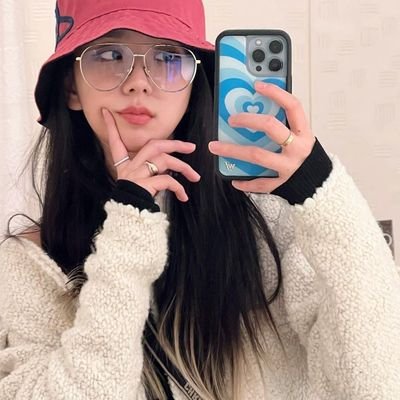 𝒀 𝒔𝒊,𝒔𝒊 𝒇𝒖𝒆 𝒄𝒐𝒏𝒕𝒊𝒈𝒐
𝒀 𝒂 𝒕𝒐𝒅𝒐 𝒍𝒆 𝒅𝒊𝒈𝒐 𝒔𝒊,𝒔𝒊 𝒆𝒔 𝒄𝒐𝒏𝒕𝒊𝒈𝒐
¿𝒀 𝒎𝒊 𝒇𝒖𝒕𝒖𝒓𝒐? 𝑺𝒊,𝒔𝒊 𝒔𝒆𝒓𝒂 𝒄𝒐𝒏𝒕𝒊𝒈𝒐.