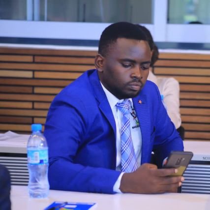 BonyMuwanguzi's profile picture. Businessman|Rotaractor | Lawyer| Storyteller| Chelsea fan | Believer.