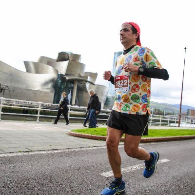 Periodista. En @Bizkaia_MD. Maratoniano.

Athletic, Bilbao Basket, ciclismo (por TV), running (en asfalto). Comedor de helados