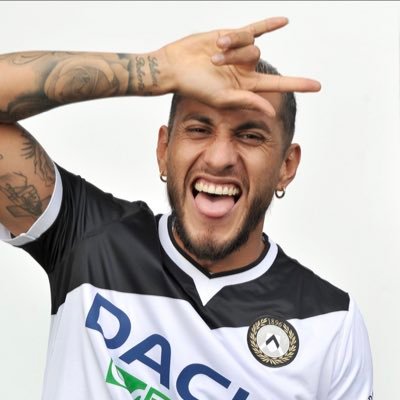 Maxi 'El Tucu' Pereyra /Perfil Oficial. Jugador de @udinese_1896 y Seleccion @Argentina https://t.co/HjPE0VFqd7 https://t.co/6QZbeS8YIZ