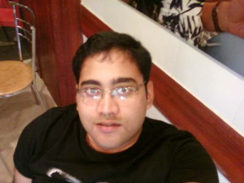 HaPpy-Go-luCkY Soul, TraVeL fReAk, WiLdLiFe LoVeR, Royal EnfiElD RiDer, SeLf-CoNfEsSed AviD FooDie,LoV to engage in current affairs & societal issues #ViewPrsnl