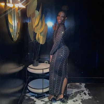 BadGyalNards's profile picture. The Chronicles of Nardia 🌻 Part-time rubber band. Full time BAD GYAL.