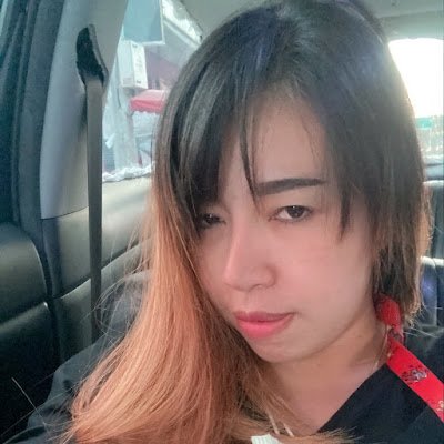 YaSrinwl's profile picture. 