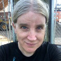 Carolyn Petit (@carolynmichelle) 's Twitter Profile