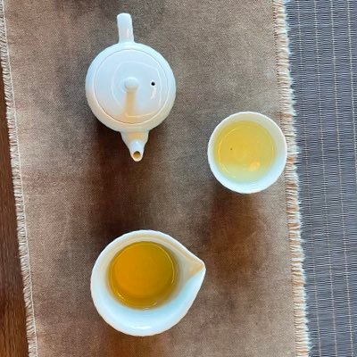 urmeaning_'s profile picture. 동네산책가