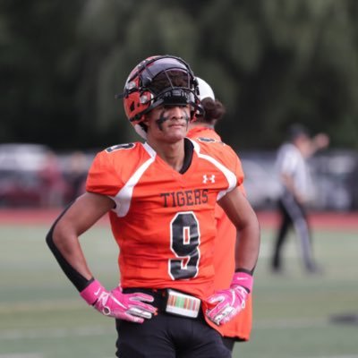 WR/DB | 6'2'' 195lbs | C/O 2023 | Union Endicott H.S. | GPA 3.7