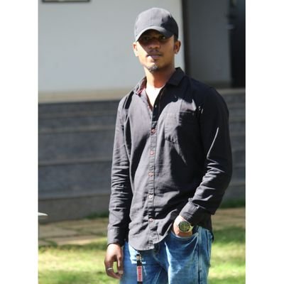 Soul__Chinnu's profile picture. Welcome to my 👑dom. 🅲🅷🅰🅽🅳🆄😎 KTM 🏍Bike Lover. My one nd only lyf line is AmmuDarling💞. Mom👑 is my first GoD. I'm happy with PlaYinG Pubg❣.