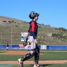 Tesoro HS Baseball 2024-6’4”-195lbs- Catcher. https://t.co/EXmw9bps1L