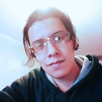 Yo soy de los que se ríe y después de un rato piensa - No entendí nada- 💯
El tiempo no cura las heridas, sólo te hace insensible al dolor. 🤘🏻😎