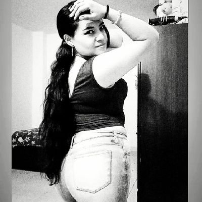 Me gusta la música, Me Gusta Cantar y Amo la Enfermería.
Soy Romántica y Rebelde de Nacimiento!
💉❣✊🏻
#Antiuribista