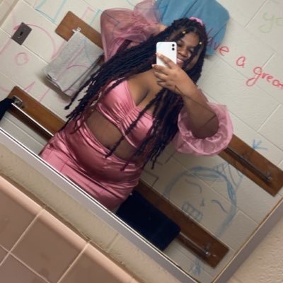 Iceisacutiepie2's profile picture. 