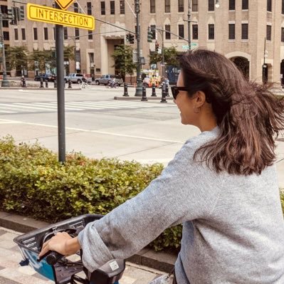 D’Oliana 👩🏻‍💻 PhD candidate Global Governance and Human Security @UMassBoston: local governance for transportation, climate change & public health 🏛🌱🚲🚉🩺