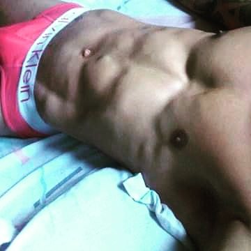 soy hetero,  me gusta demasiado una mujer sexy y perversa. .. odio las mentiras...