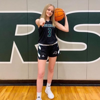 pelham high school 2023 5’8 130lbs sg/pg AL Southern Starz 2023 https://t.co/nAmCsN0u5i