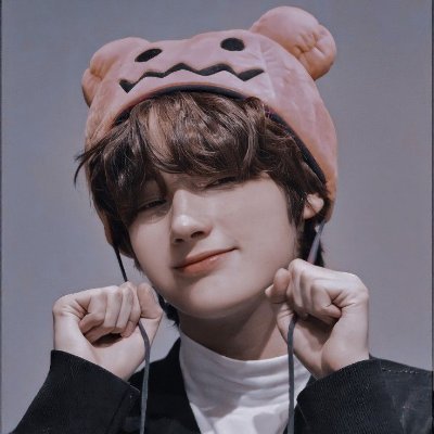 kimhuorii's profile picture. 🐾🐾  w i n s   c u t i e  ~ 🐾🐾
