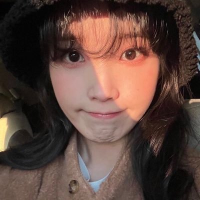 jieunpatt's profile picture. just dedicated to giving love to jieun pics 📸🌸💕
