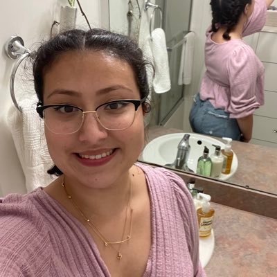 natswaglia's profile picture. jhu ‘22 🥀 ΣΙΑ