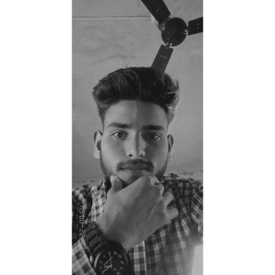 jagardubey007's profile picture. Whenever I think of you, You fill my heart and mind, I don’t think if I put those, Thoughts outside of them, There will be any space left around, 
Nice 🇳🇵🙂