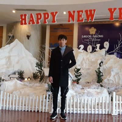 VnhKhnh12's profile picture. FB:Vũ Đình Khánh
Rafie Hastings