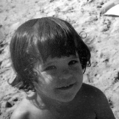 Julia_Macushla's profile picture. 