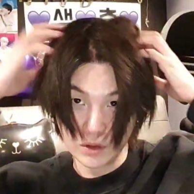 Walk_forward_'s profile picture. Min Yoongi💜ユンギペン💜何より、ユンギの笑顔と横顔←左側の口から顎にかけてのライン✨が好き🤣 スキズ スンミン推し。 5-STAR 福岡2days ペンミ4/7京セラ dominATE 11/16 12/5参戦✨スンミン寄りの箱推し😊　11/16 ミーグリ当選←だが誕生日の娘に譲った為会えず😭