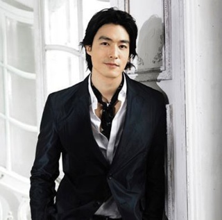 LoyalBen's profile picture. I've been told I'm an ass, but they are just jealous they can't be me.