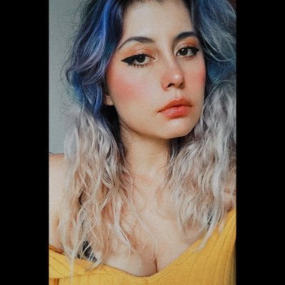 Escritora frustrada, bruja de clóset, nerd y otaku de profesión.  Soy periodista de Tiktok en @EcuadorPlay