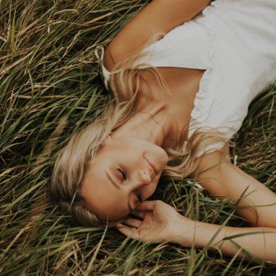 jujumarie10's profile picture. 