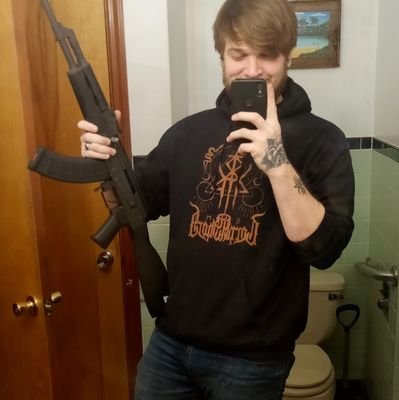 CarlileSlade's profile picture. 